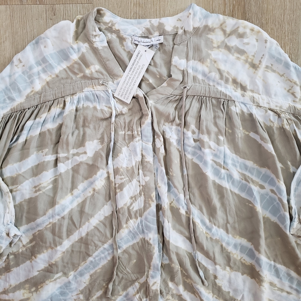 YOUNG FABULOUS & BROKE Printed Tie Die Front Top - Picture 4 of 7